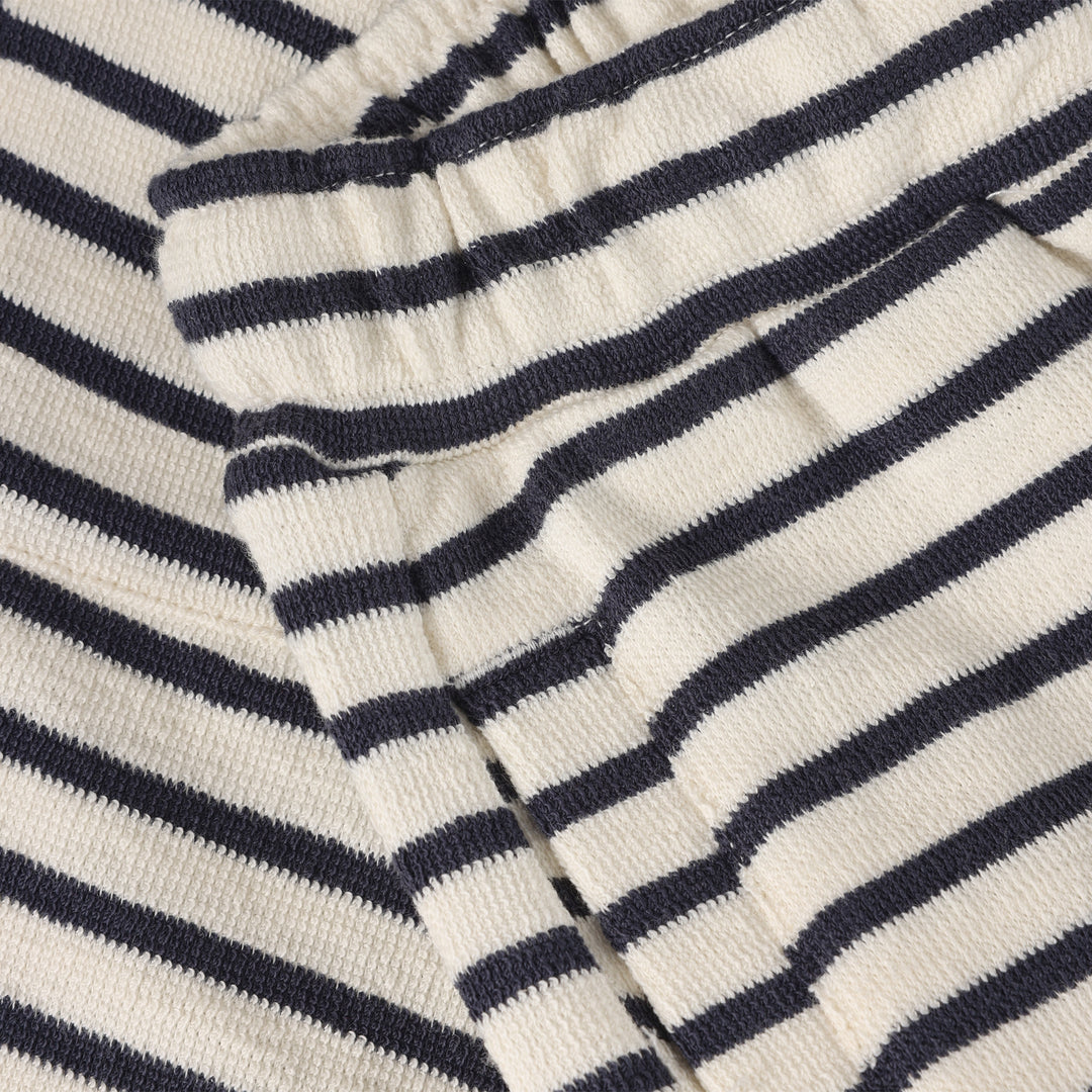 Shorts stripe