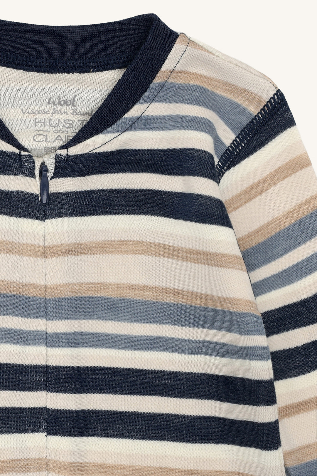 Ullviskose heldress med blå striper