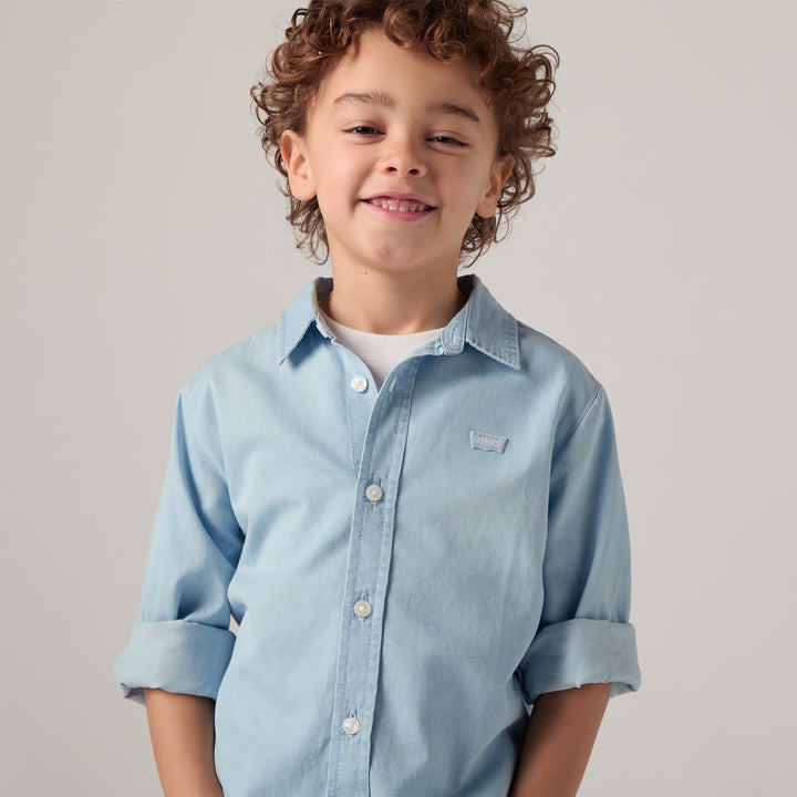 bomull skjorte light blue jeans