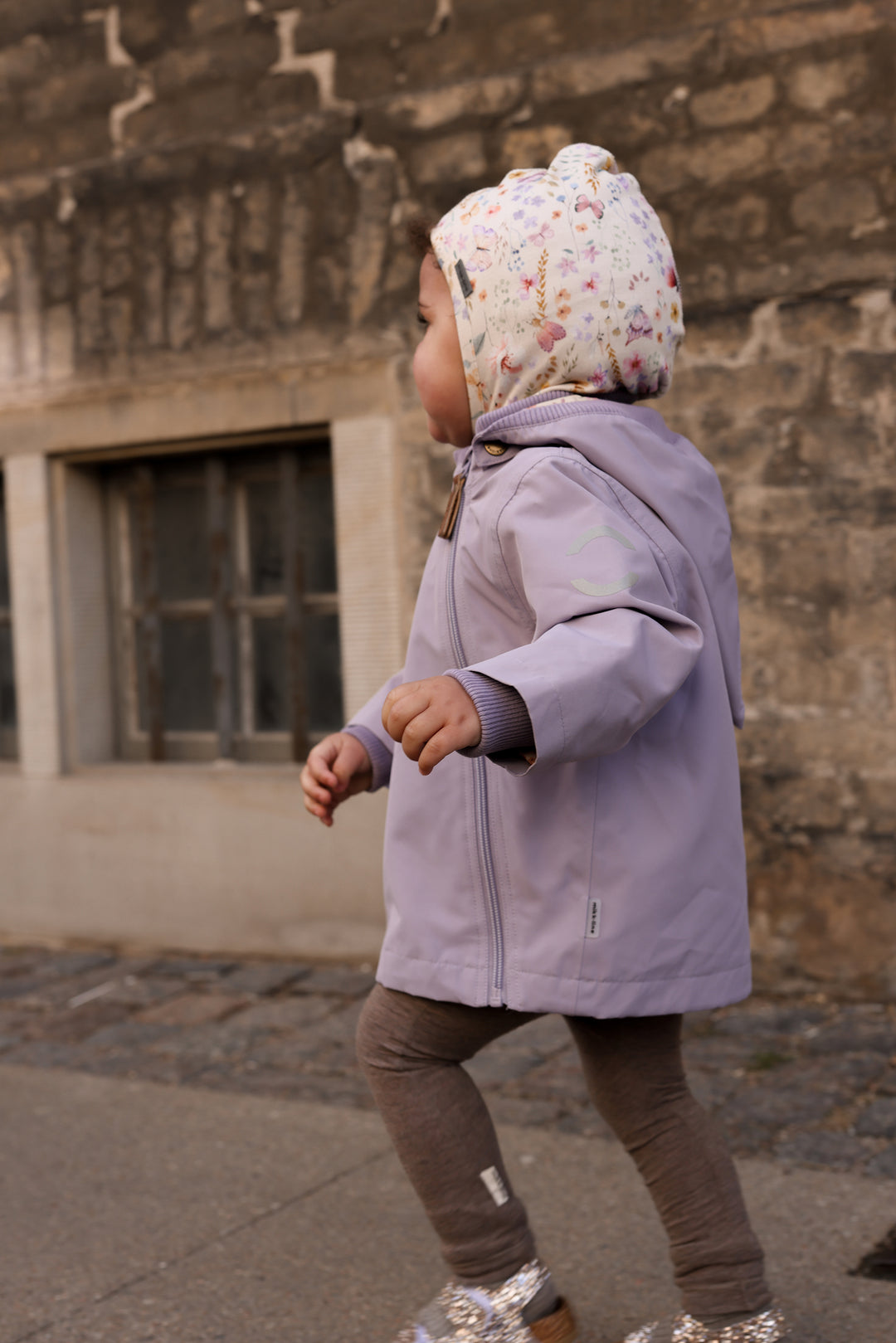 Tynn Viskose Balaclava Butterfly