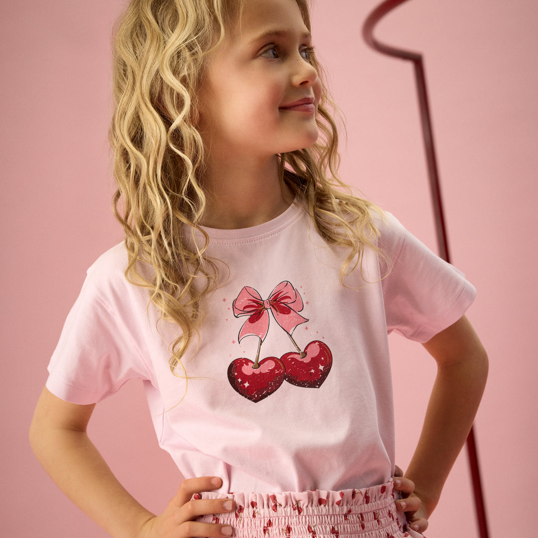 T-shirt cherry